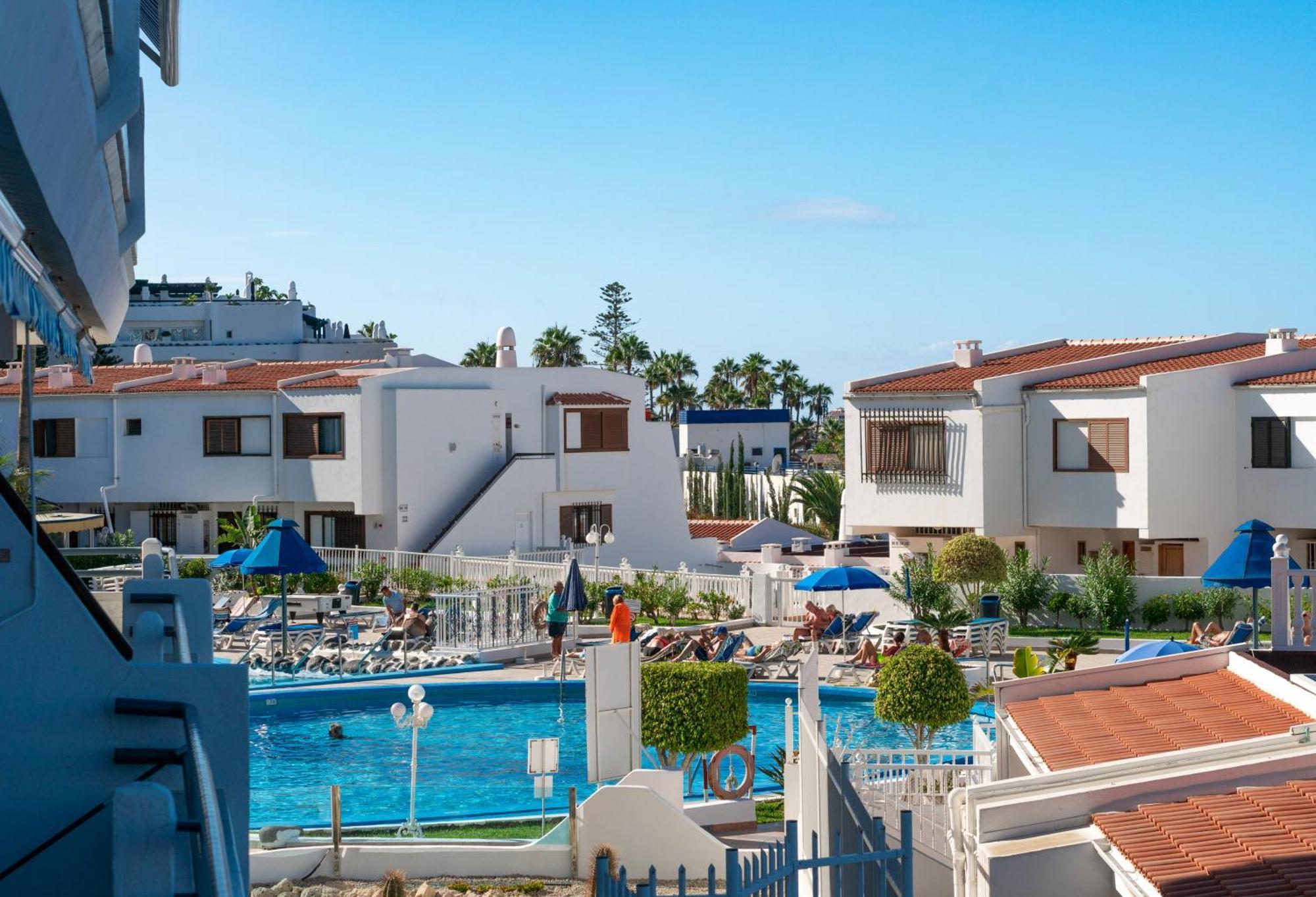 Club Atlantis Aparthotel Ocean View Costa Adeje (Tenerife) Exterior foto